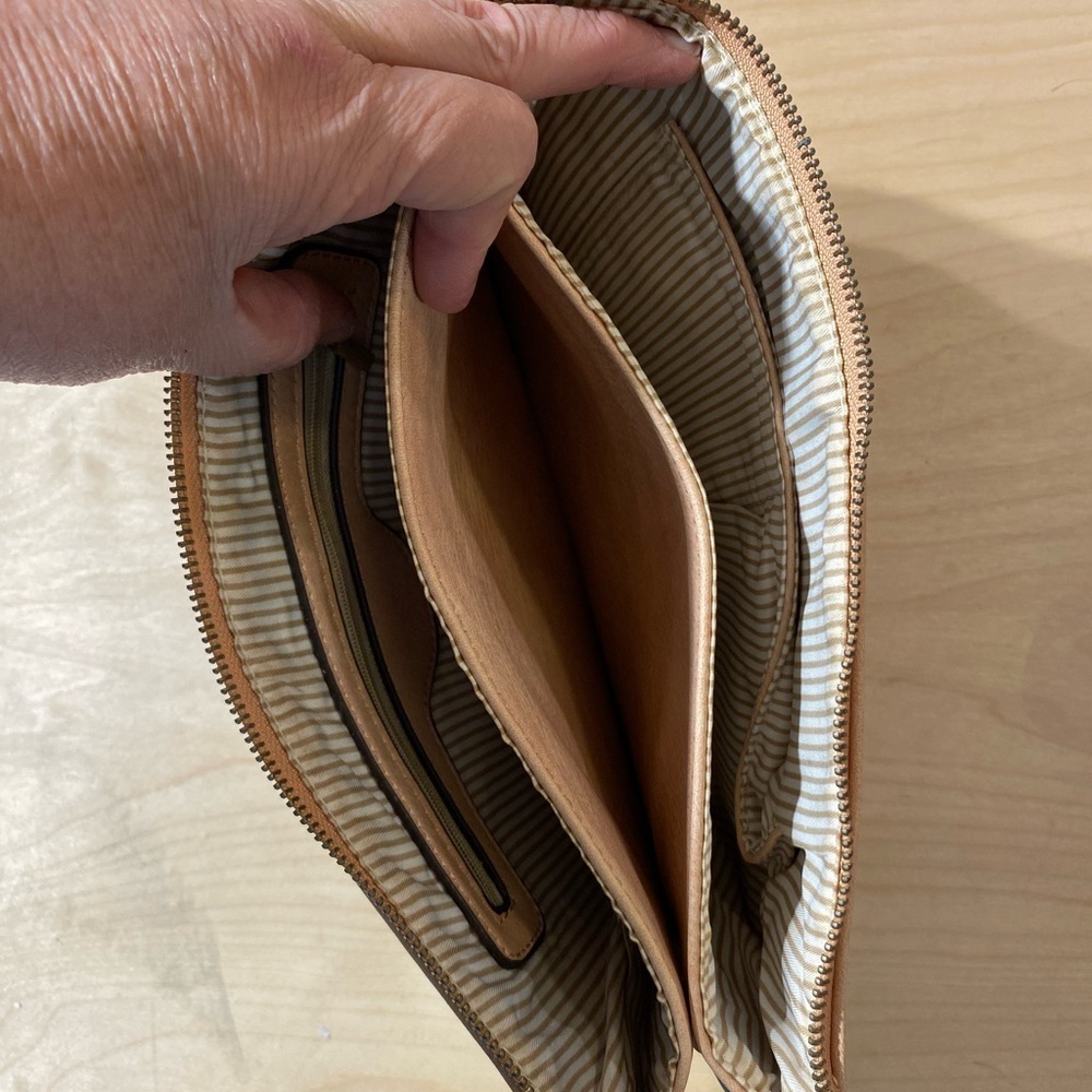 Unbranded Clutch Purse (HP) - Picture 10 of 10